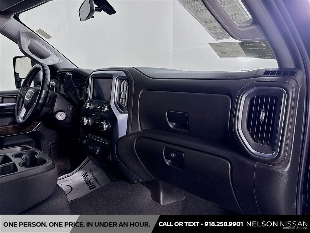 Used 2022 GMC Sierra 2500 SLE w/ Gooseneck/5TH Wheel Package image 26