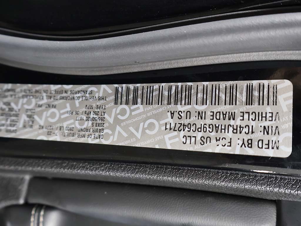 Used 2023 Jeep Grand Cherokee Altitude AWD/4WD image 45