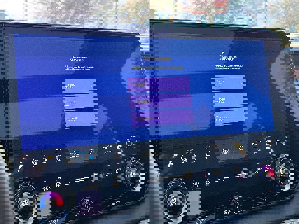 New 2026 Lexus RX 450h AWD image 25