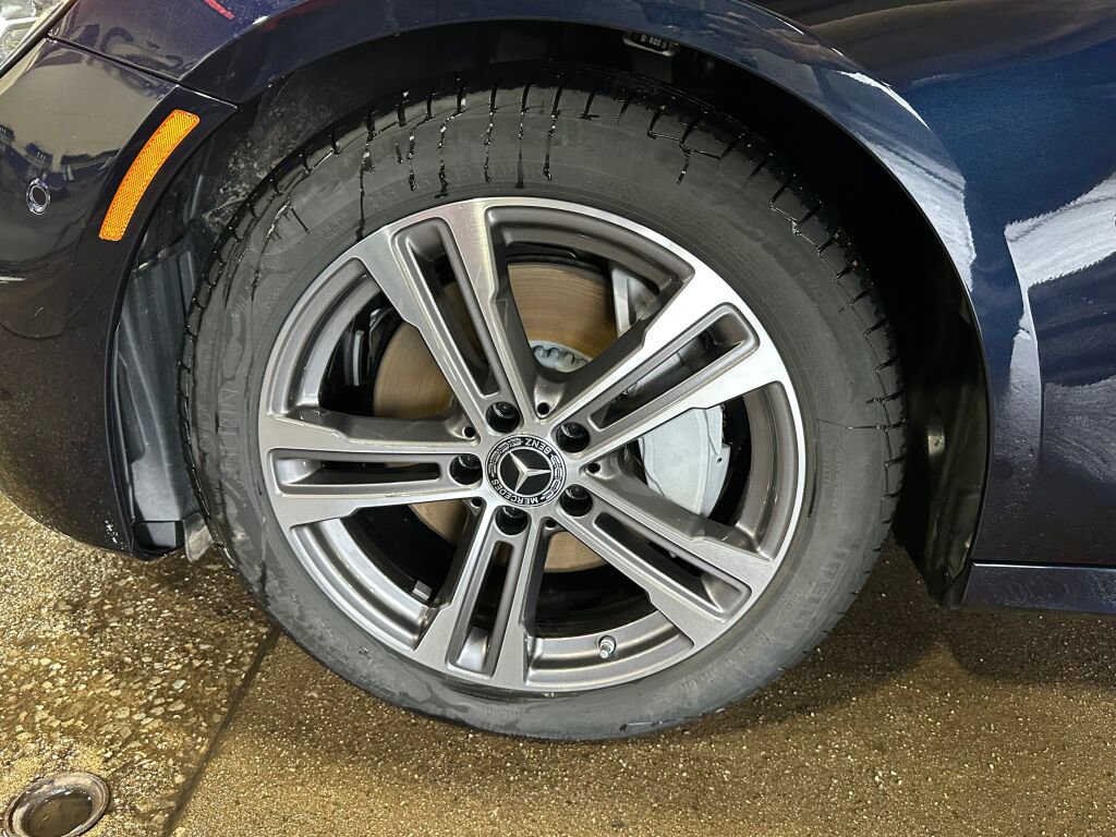 Certified 2023 Mercedes-Benz E 350 4MATIC Sedan image 35