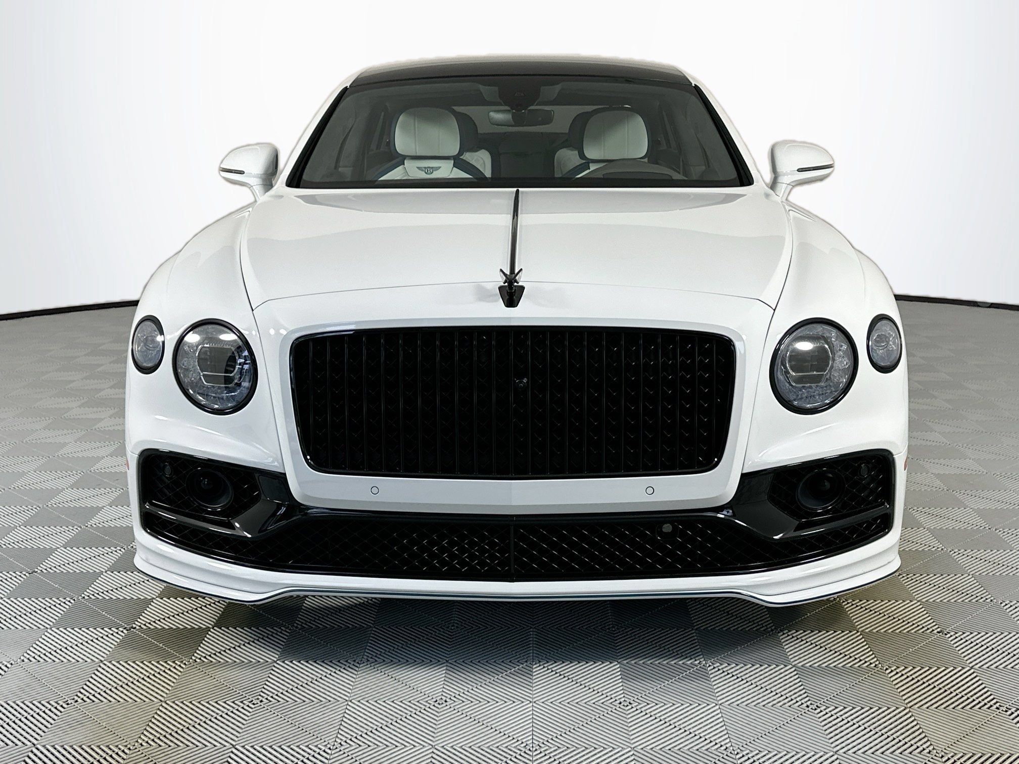 Used 2023 Bentley Flying Spur W12 AWD/4WD image 8