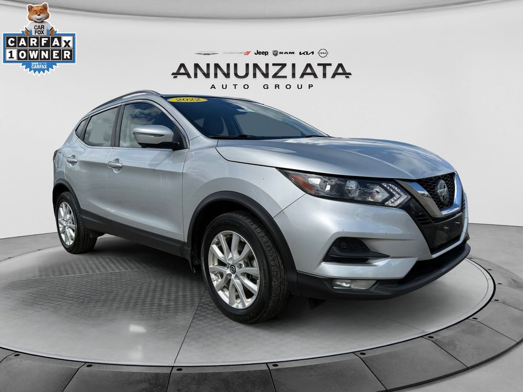 Used 2022 Nissan Rogue Sport SV w/ Technology Package image 7