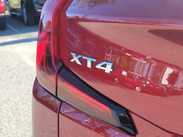 Used 2024 Cadillac XT4 Premium Luxury AWD/4WD image 9