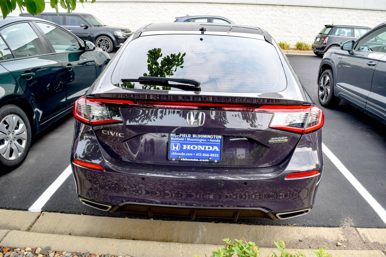 Used 2024 Honda Civic Sport Touring image 6