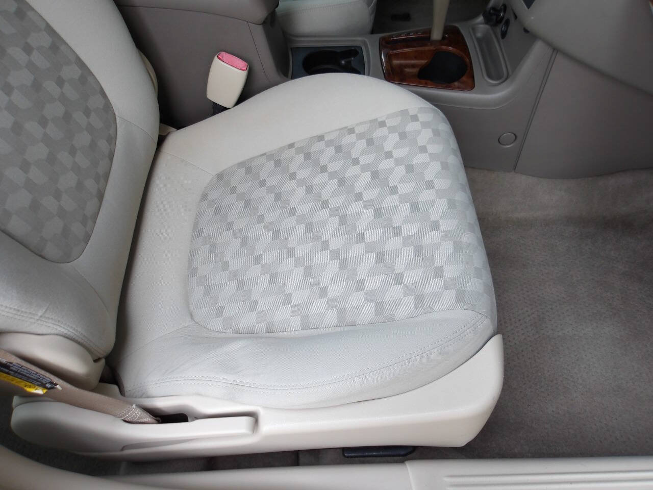 Used 2004 Chevrolet Malibu LS FWD image 17