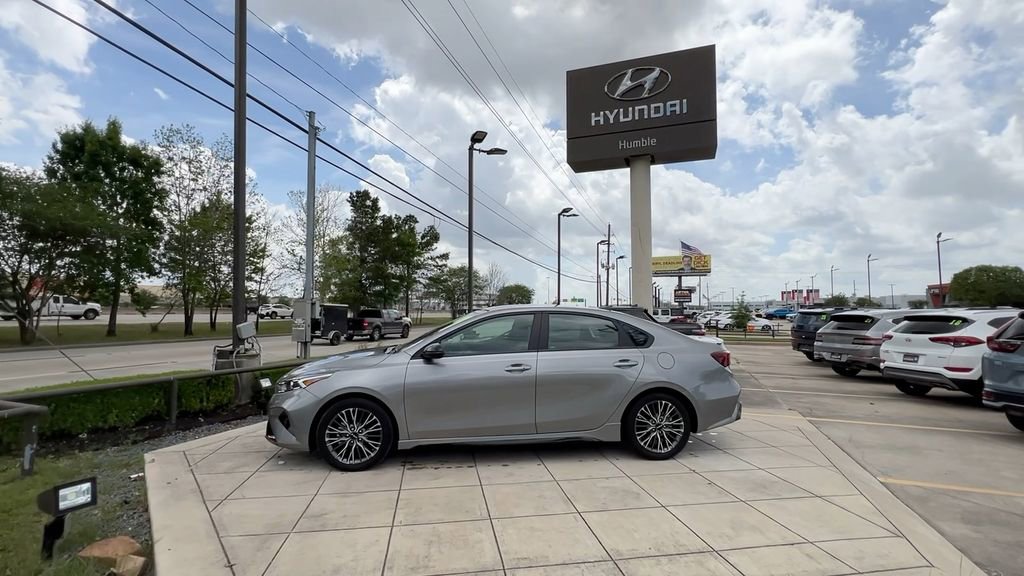 Used 2023 Kia Forte GT-Line image 5