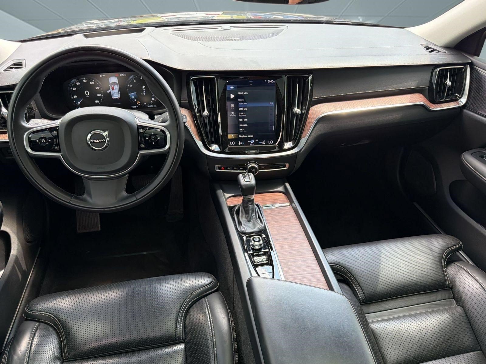 Used 2020 Volvo V60 T5 Cross Country w/ Protection Package Premier AWD/4WD image 15