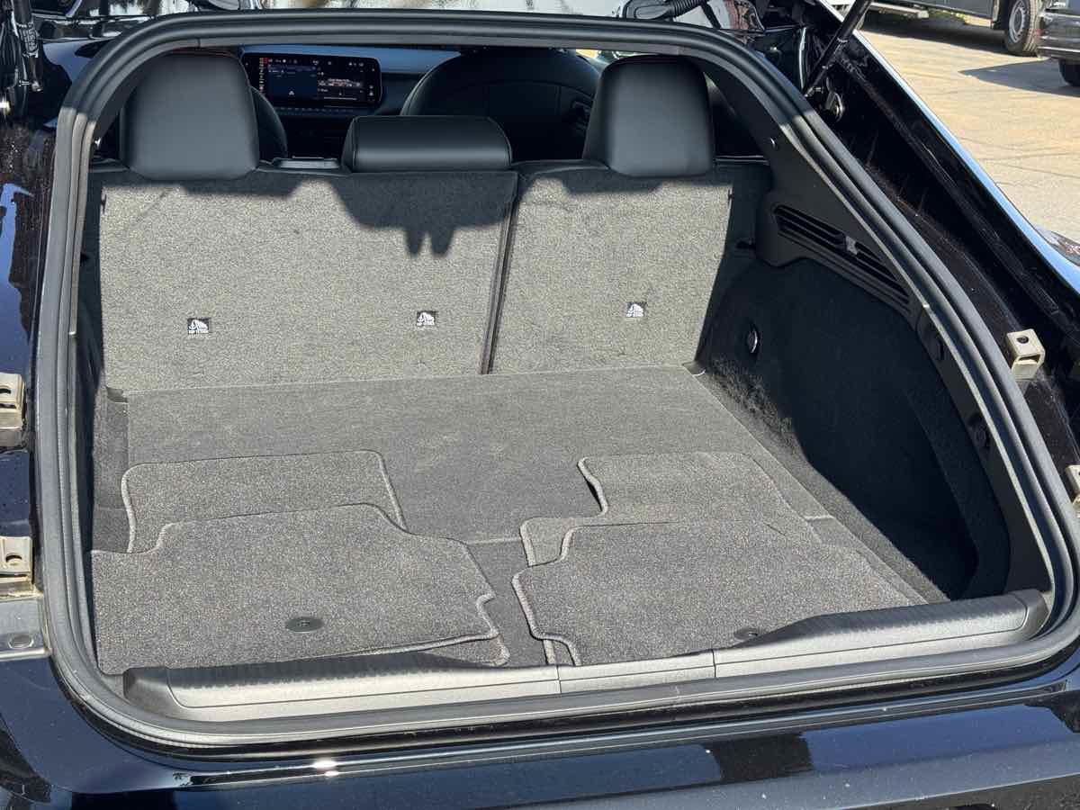 Used 2025 Dodge Charger Daytona R/T w/ Quick Order Package 25M R/T image 14