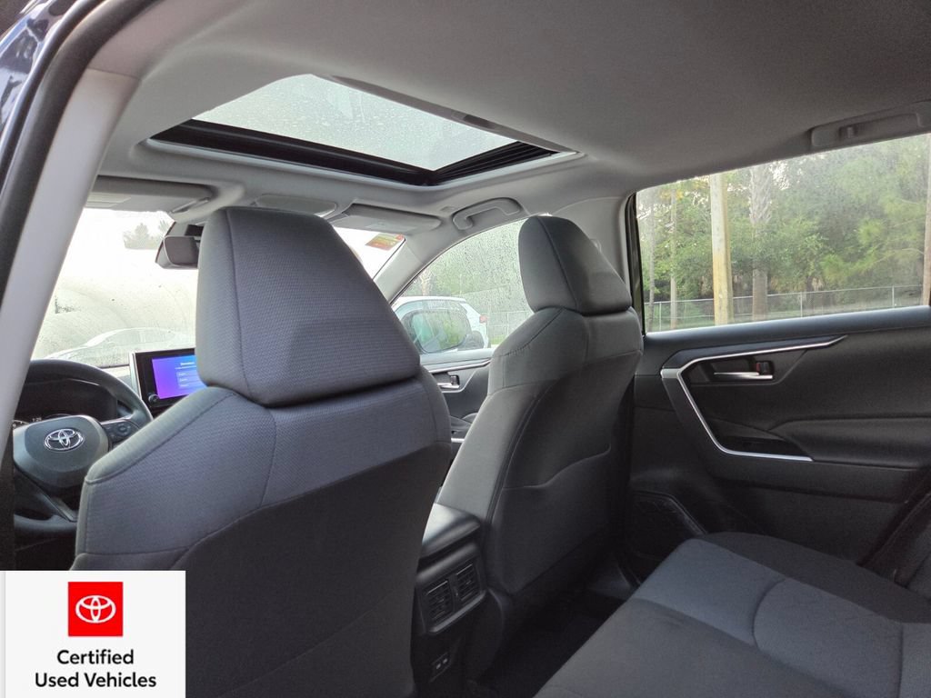 Certified 2025 Toyota RAV4 XLE w/ Convenience Package FWD image 23