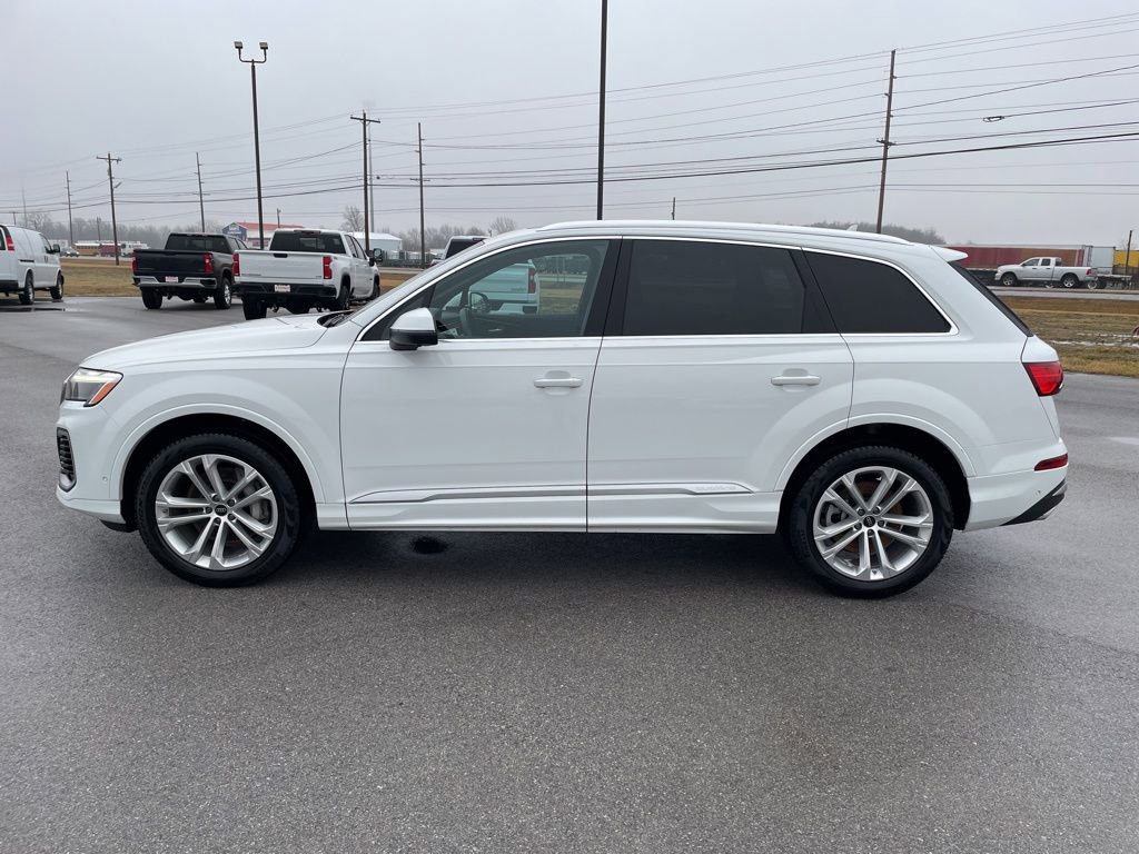 Used 2025 Audi Q7 3.0T Premium Plus image 5