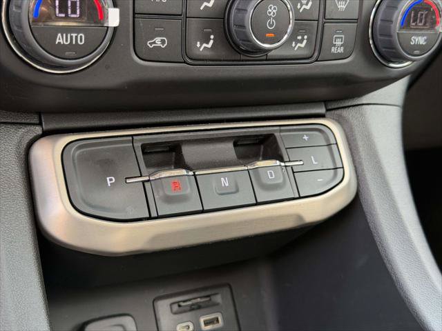 Used 2022 GMC Acadia Denali w/ Denali Technology Package AWD/4WD image 34