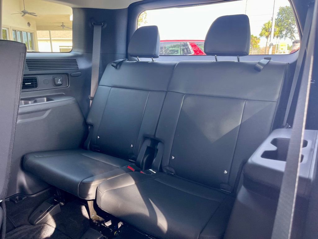 Used 2025 Hyundai Santa Fe XRT image 13