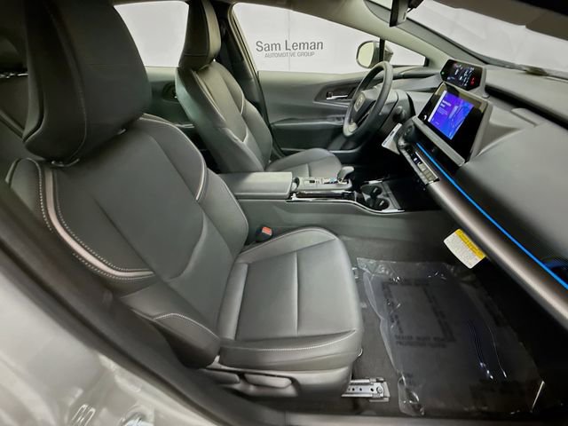 Used 2025 Toyota Prius XLE image 27