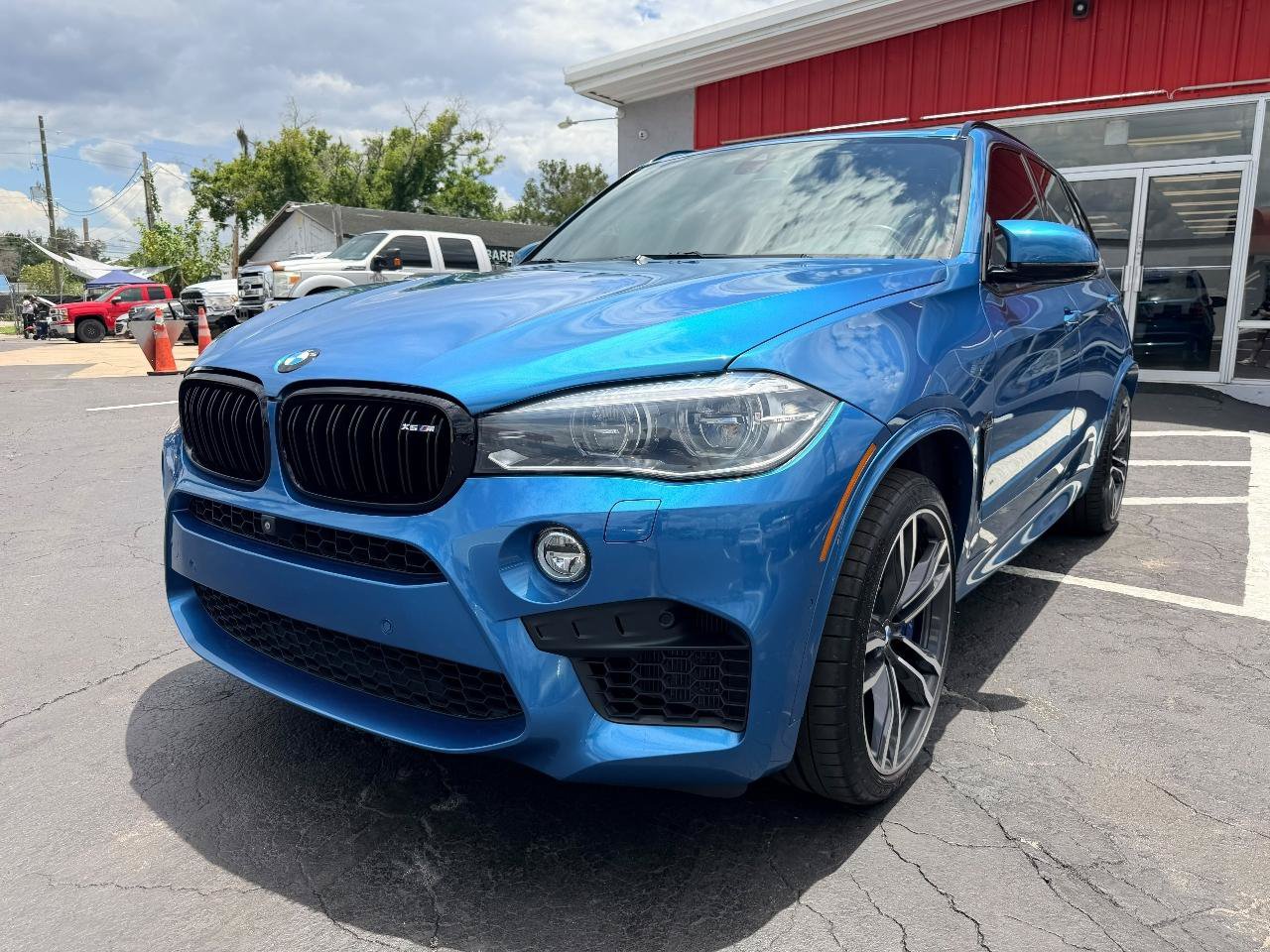 Used 2018 BMW X5 M AWD/4WD image 3