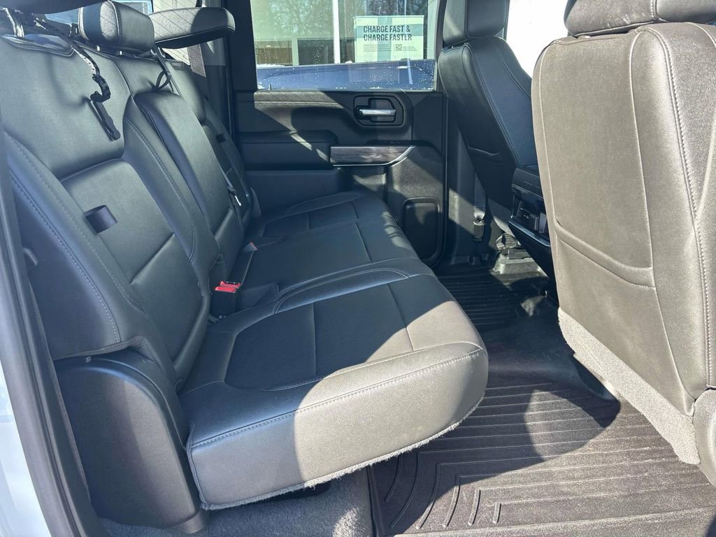 Used 2022 Chevrolet Silverado 2500 LTZ w/ LTZ Convenience Package image 10