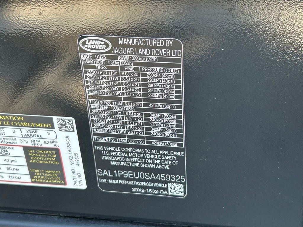 Used 2025 Land Rover Range Rover Sport SE image 58