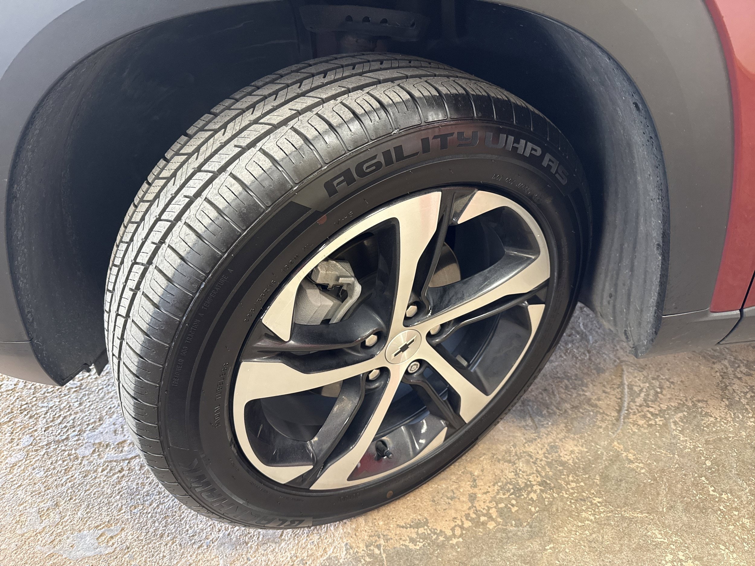 Used 2024 Chevrolet Trax RS FWD image 4