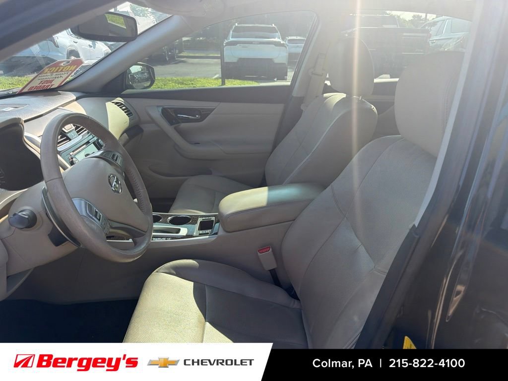Used 2015 Nissan Altima 3.5 SL FWD image 8