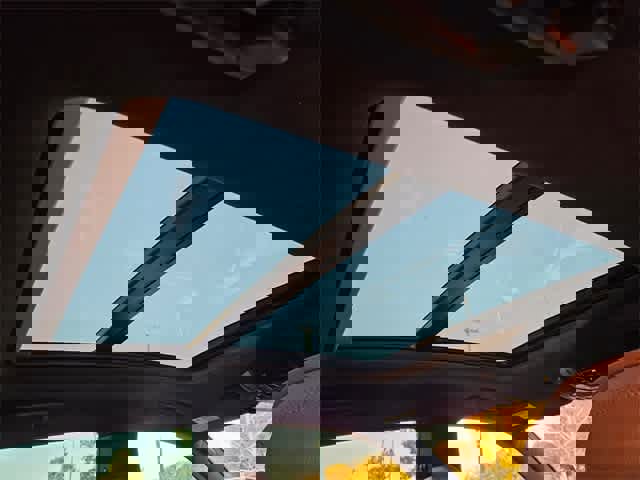 Used 2022 Maserati Levante GT image 20