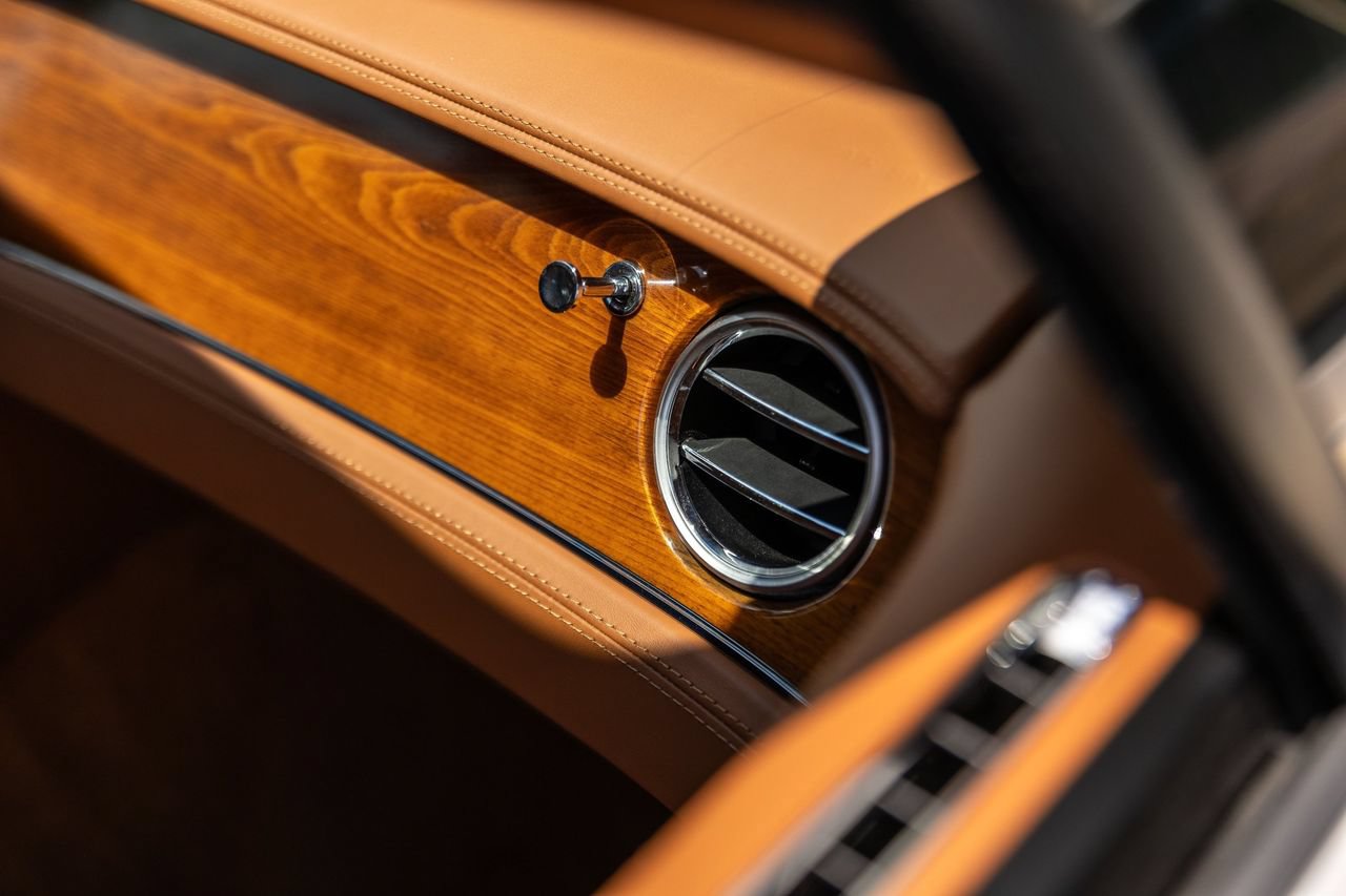 Certified 2022 Bentley Continental GT AWD/4WD image 49