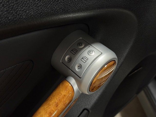 Used 2007 Mercedes-Benz SLK 350 image 17