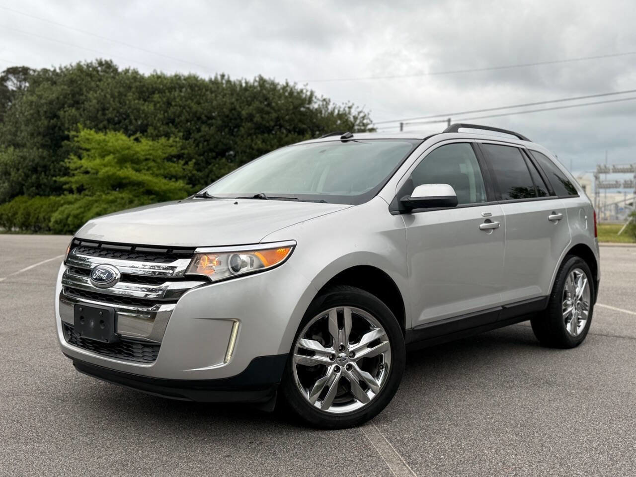 Used 2013 Ford Edge SEL FWD image 2