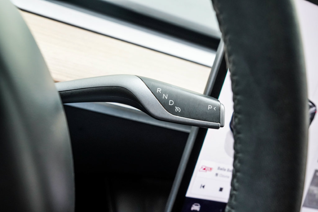 Used 2023 Tesla Model 3 Standard Range RWD image 36