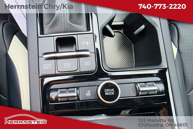 Used 2025 Kia K5 GT-Line AWD/4WD image 18