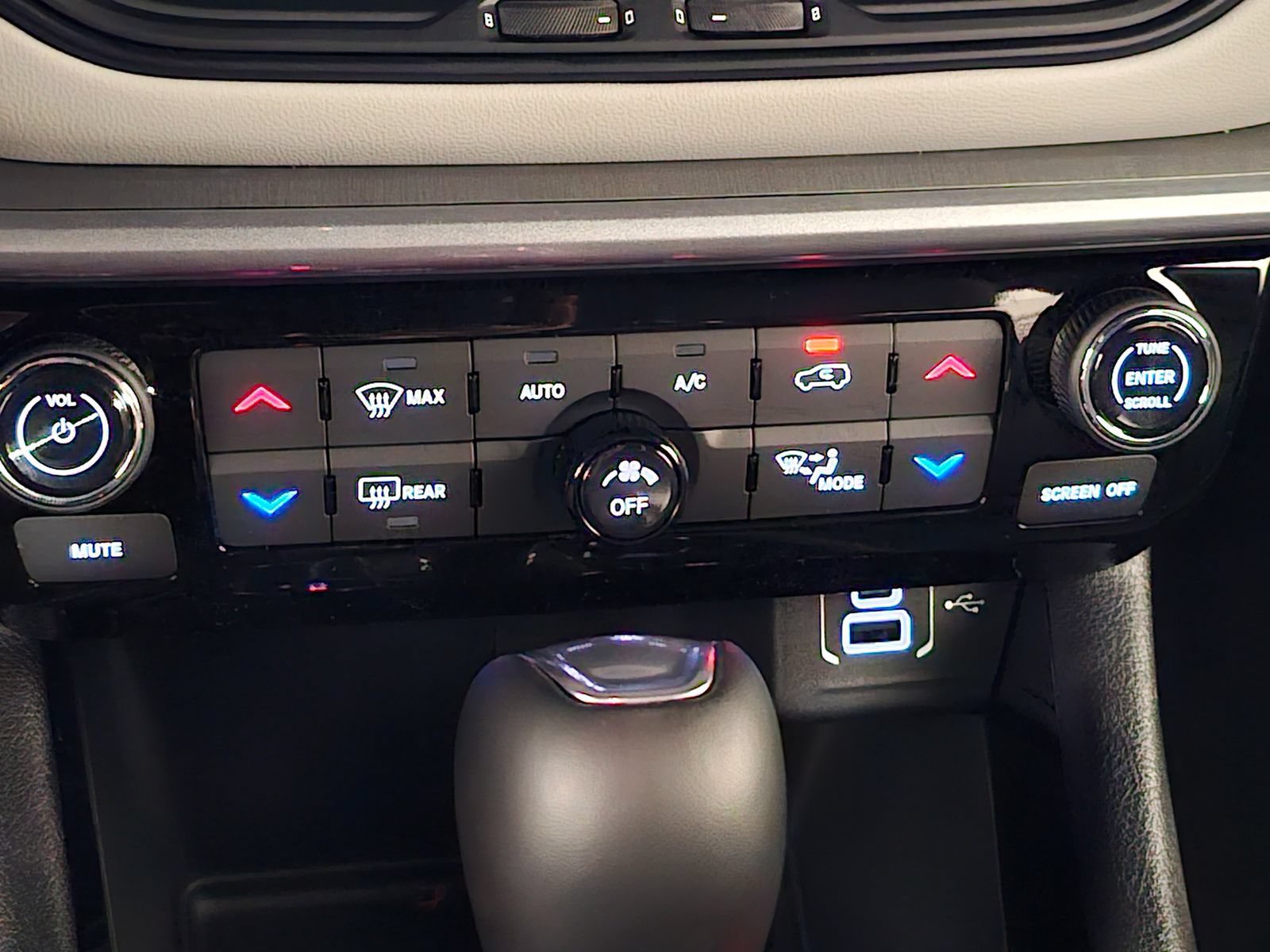 New 2026 Jeep Compass Limited AWD/4WD image 12