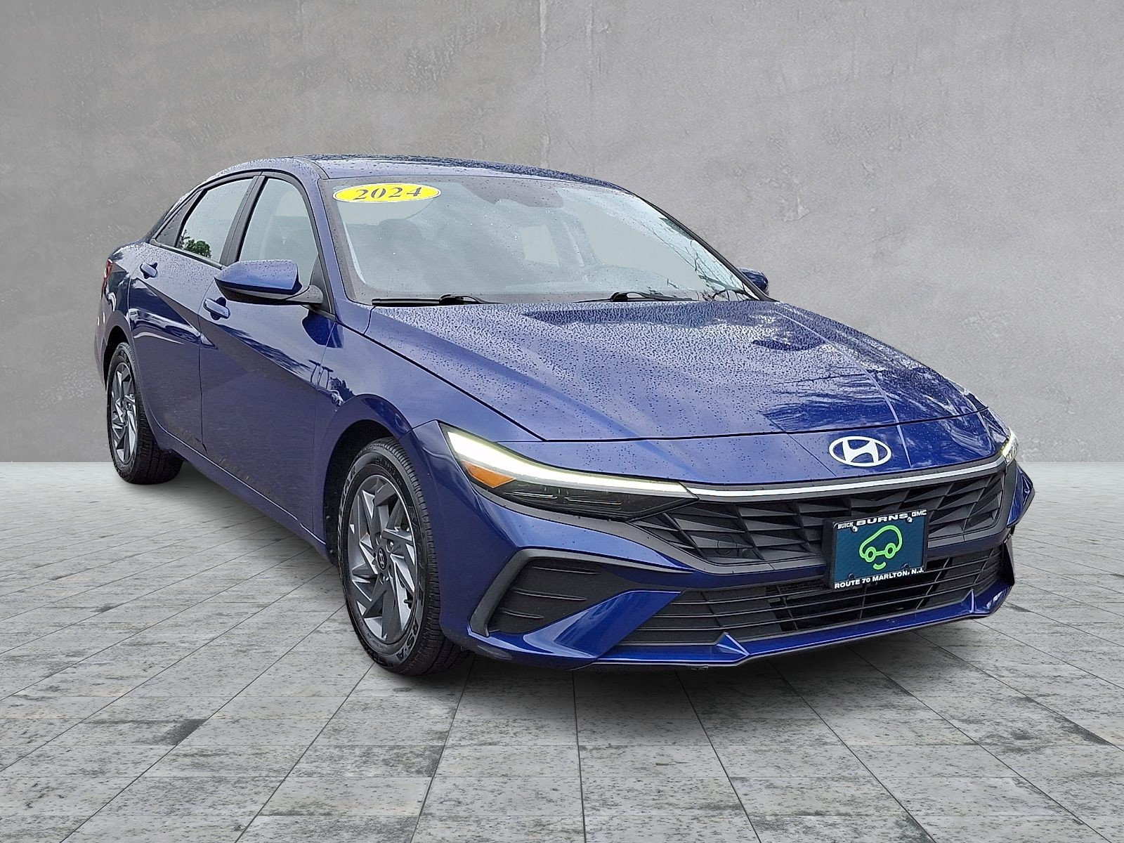 Used 2024 Hyundai Elantra SEL FWD image 3
