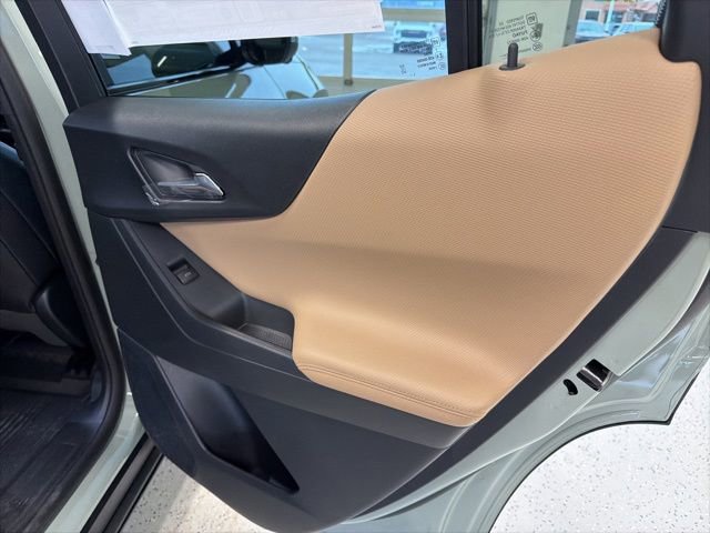 New 2026 Chevrolet Equinox ACTIV w/ Convenience Package III image 47