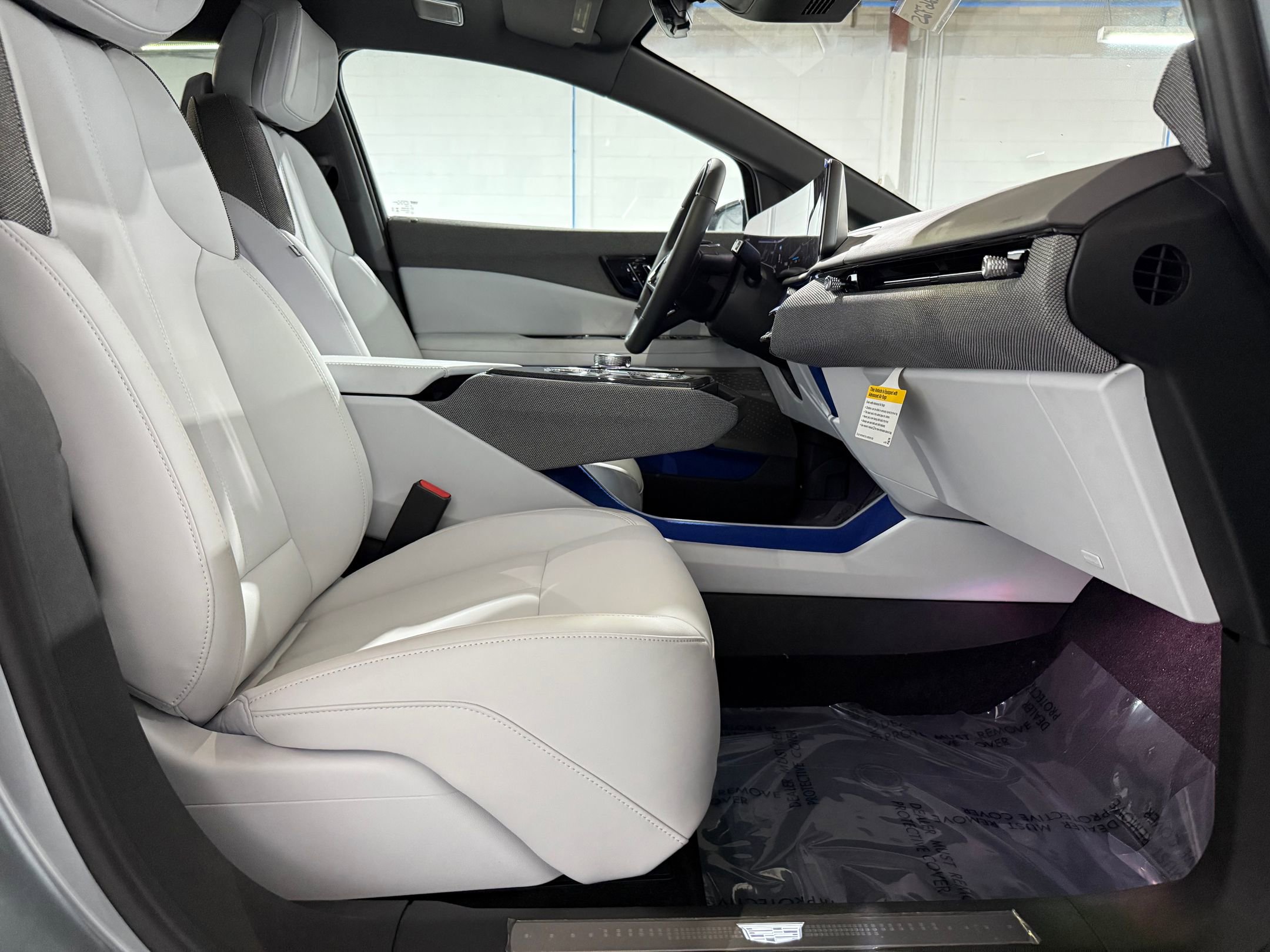 New 2026 Cadillac Optiq Sport 1 image 49