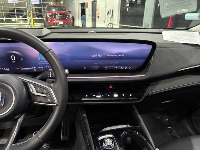 Used 2025 Buick Envision Sport Touring AWD/4WD image 22