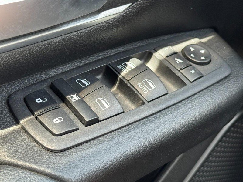Used 2023 RAM 1500 Big Horn AWD/4WD image 23
