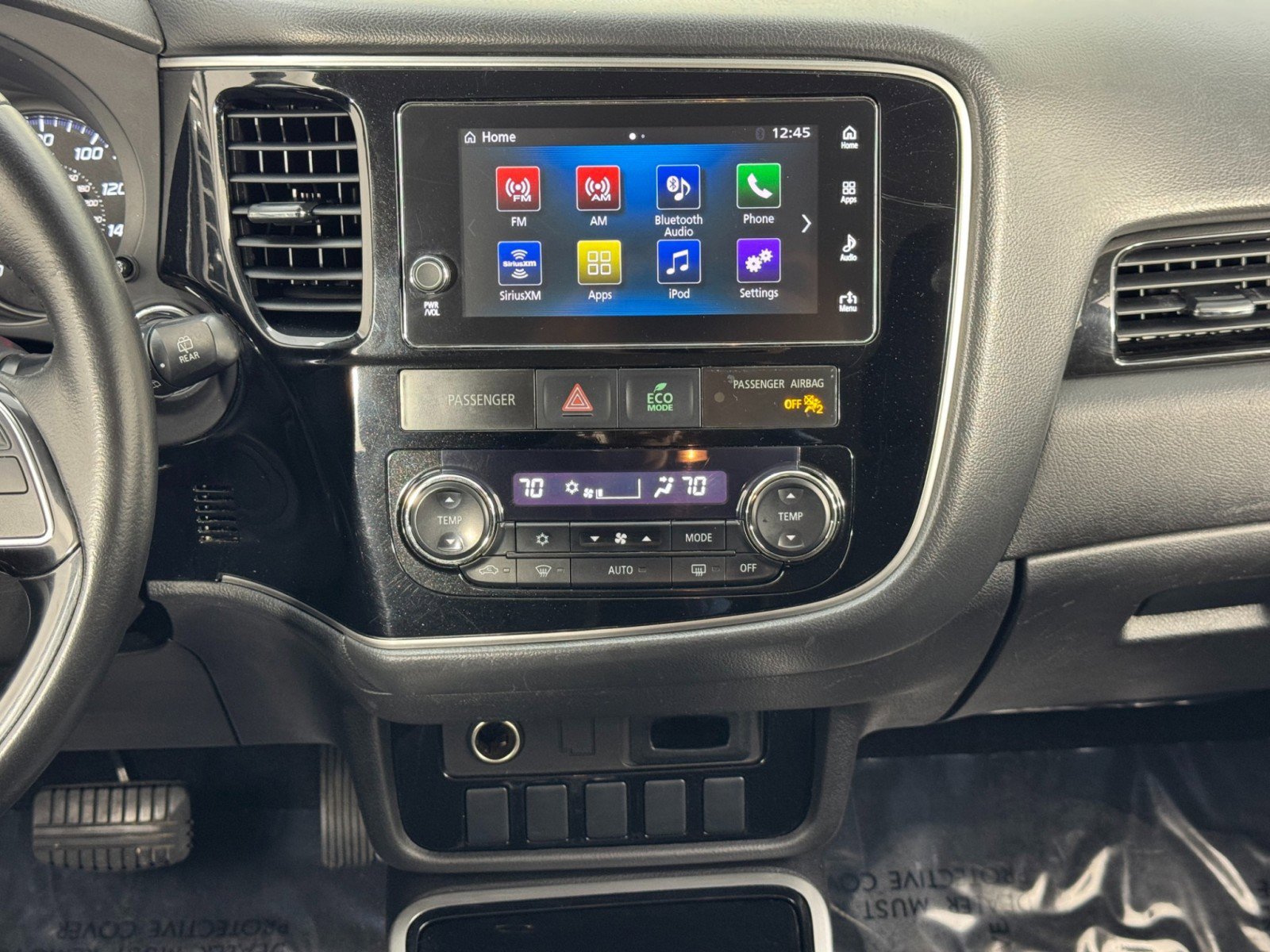 Used 2017 Mitsubishi Outlander SE image 21