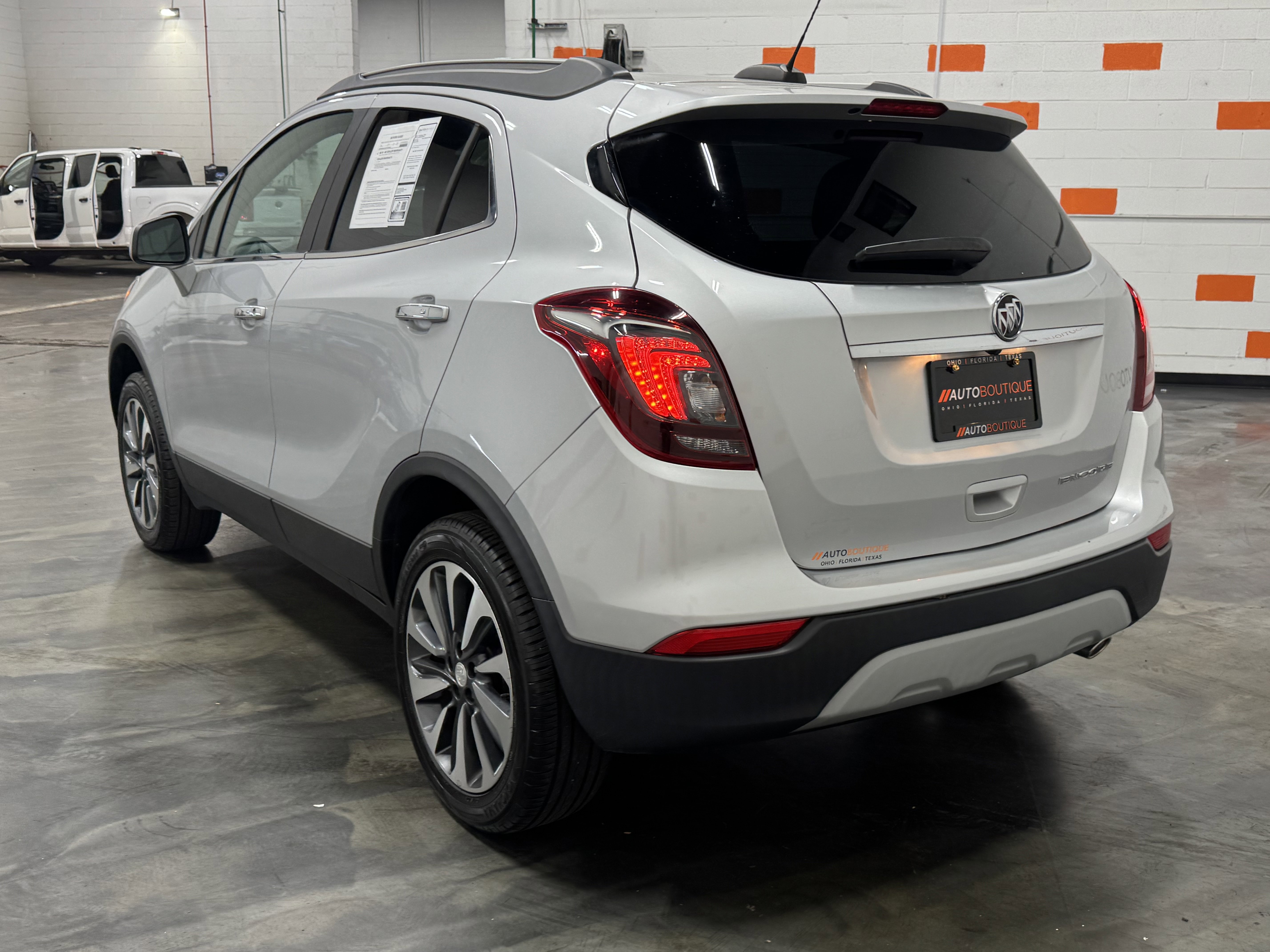Used 2021 Buick Encore Preferred w/ Safety Package image 10