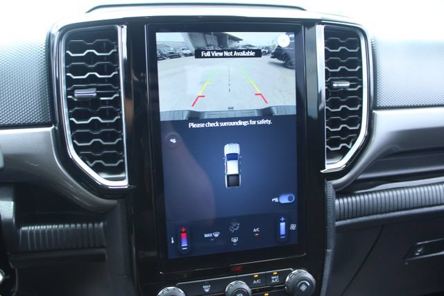 Used 2024 Ford Ranger XLT w/ Trailer Tow Package RWD image 26