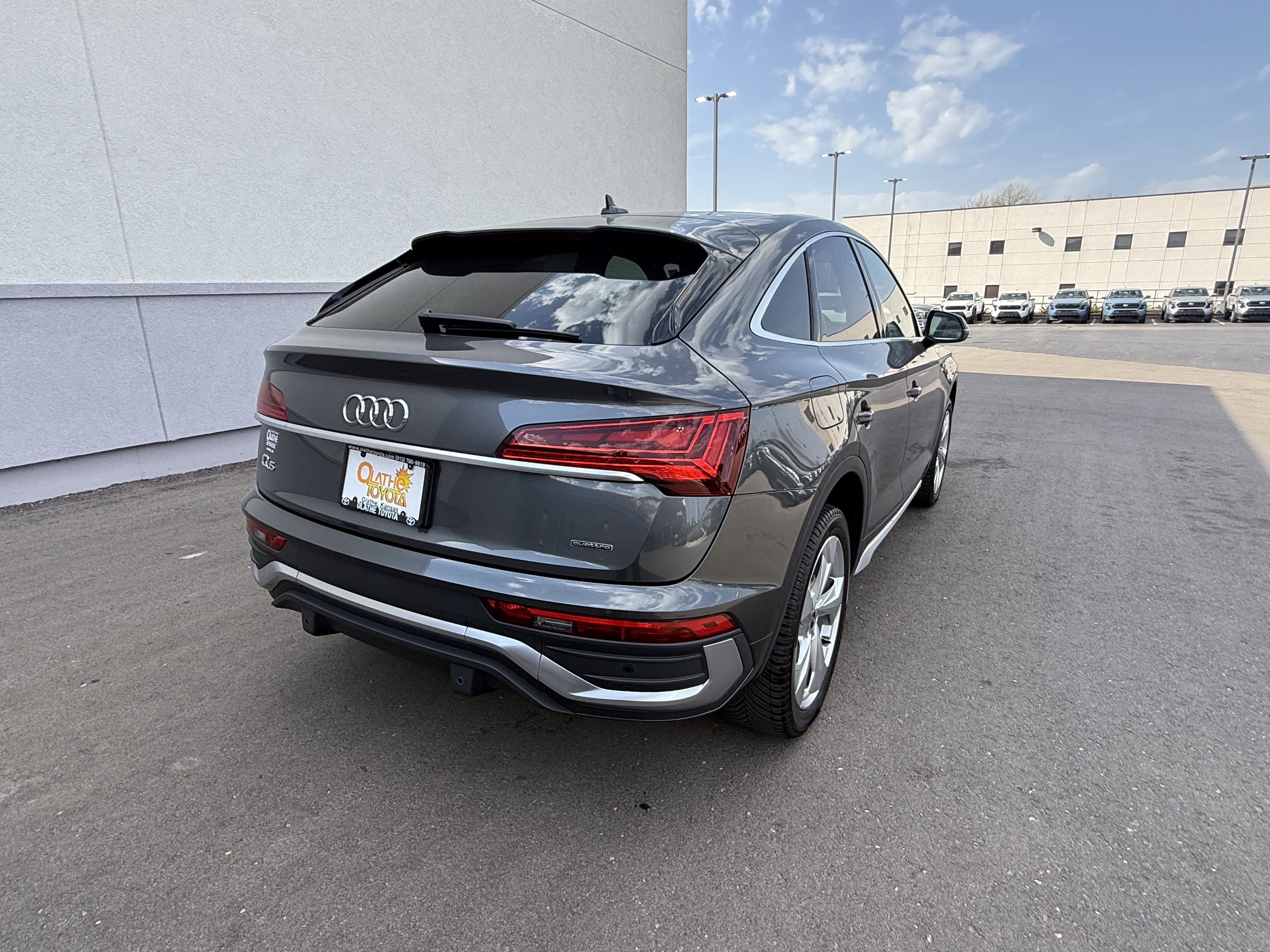 Used 2022 Audi Q5 2.0T Premium Plus image 25