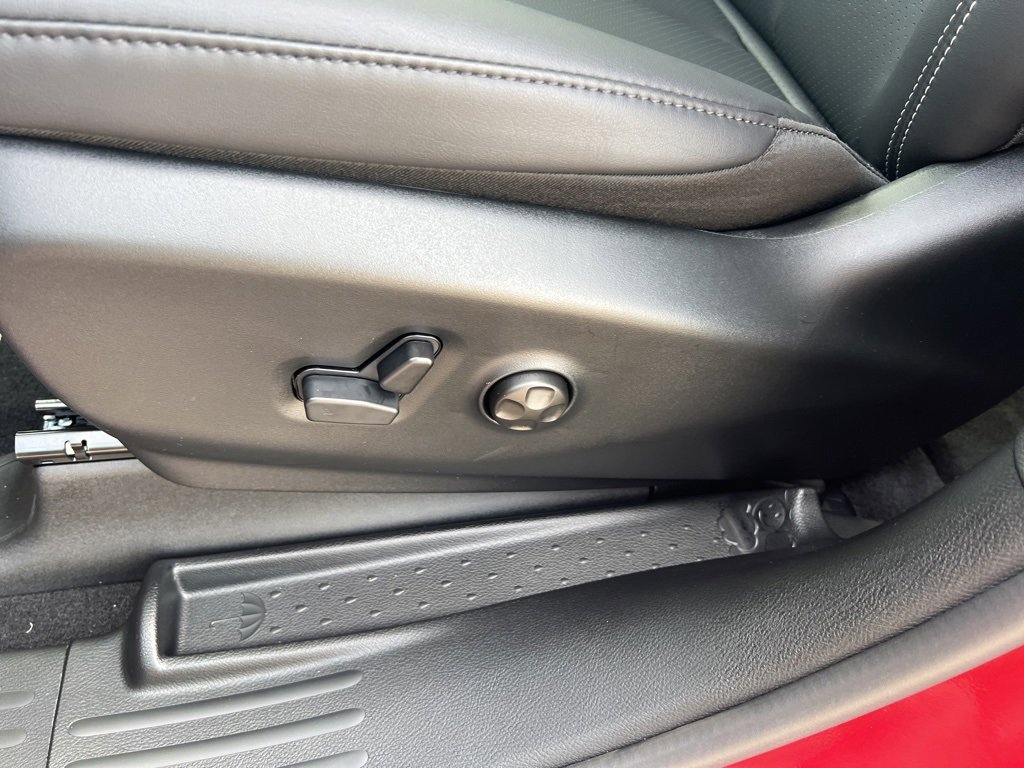 New 2026 Chrysler Pacifica Select image 48