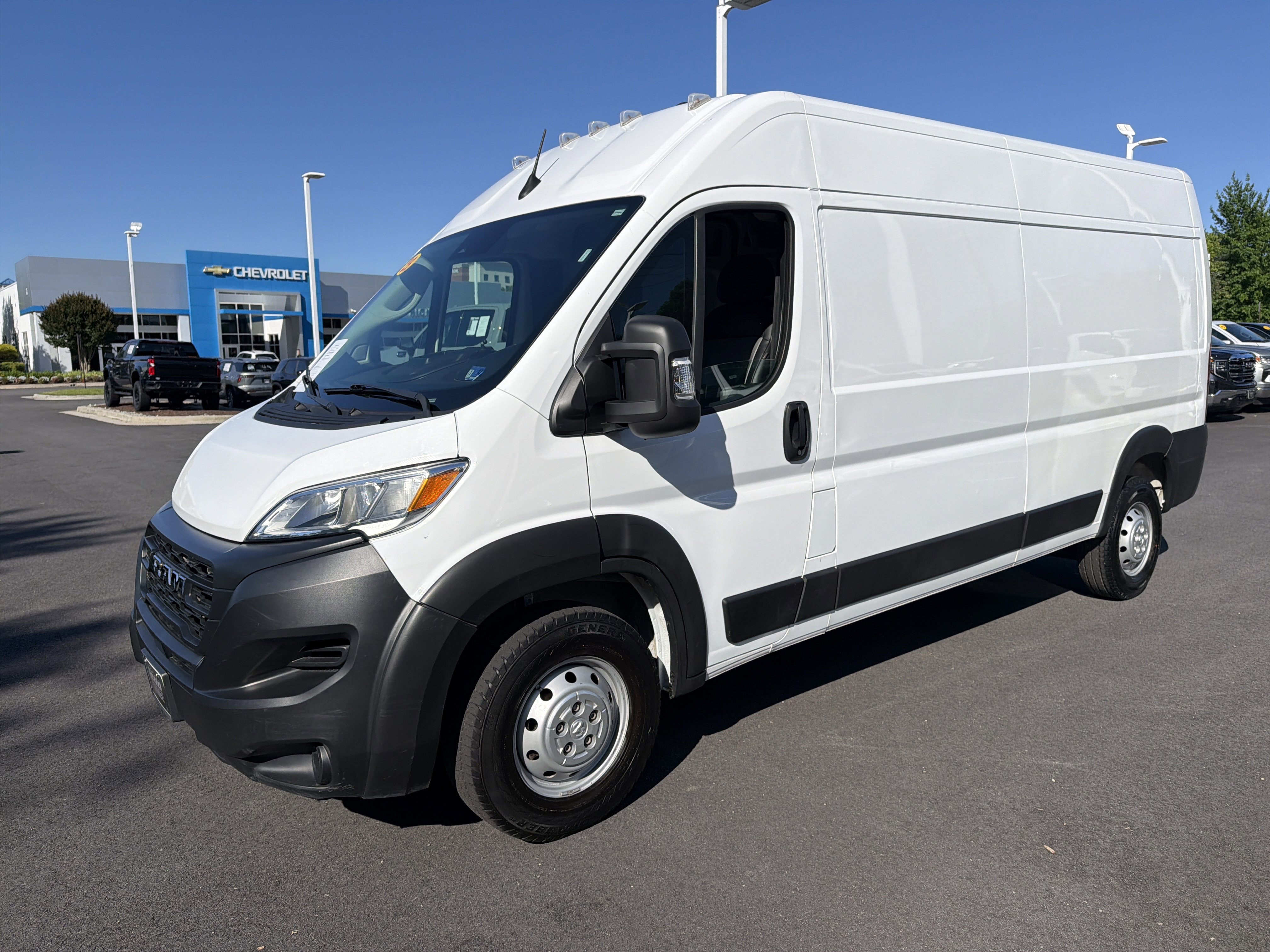Used 2023 RAM ProMaster 2500 FWD image 5