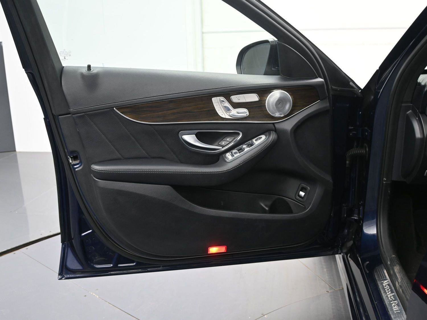 Used 2017 Mercedes-Benz C 300 4MATIC Sedan w/ Premium 2 Package image 8