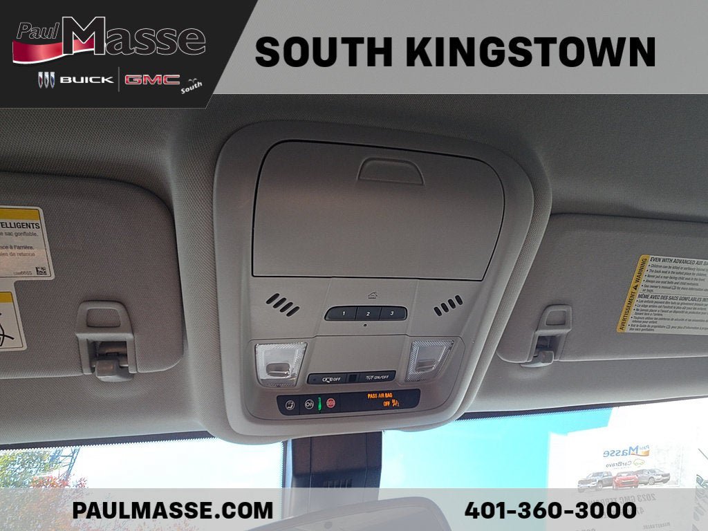 Used 2023 GMC Terrain SLT AWD/4WD image 15
