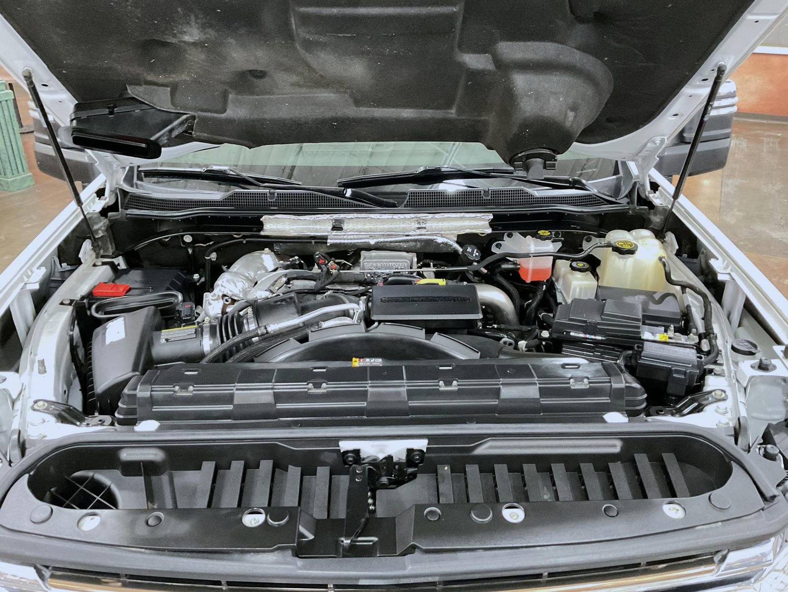 Used 2020 Chevrolet Silverado 2500 High Country w/ Z71 Off-Road Package image 24