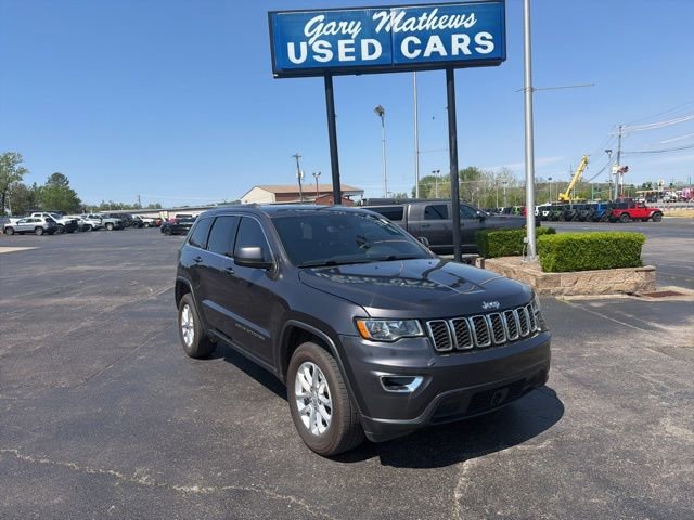Used 2021 Jeep Grand Cherokee Laredo AWD/4WD image 3