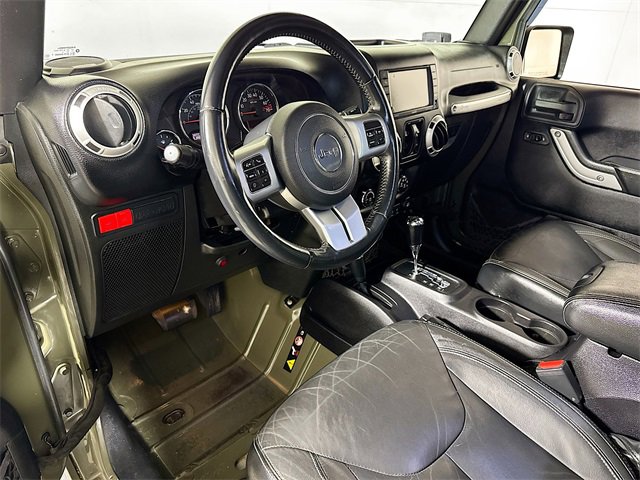 Used 2015 Jeep Wrangler Unlimited Rubicon image 7