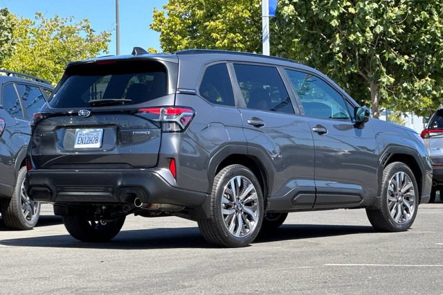 Used 2026 Subaru Forester Touring AWD/4WD image 4