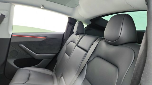 Used 2026 Tesla Model Y Long Range image 28