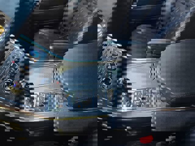 Used 2017 Land Rover Range Rover Sport HSE Dynamic image 26