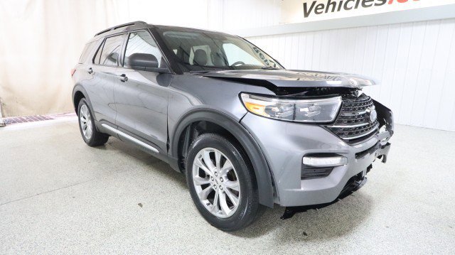 Used 2021 Ford Explorer XLT w/ Equipment Group 202A image 5