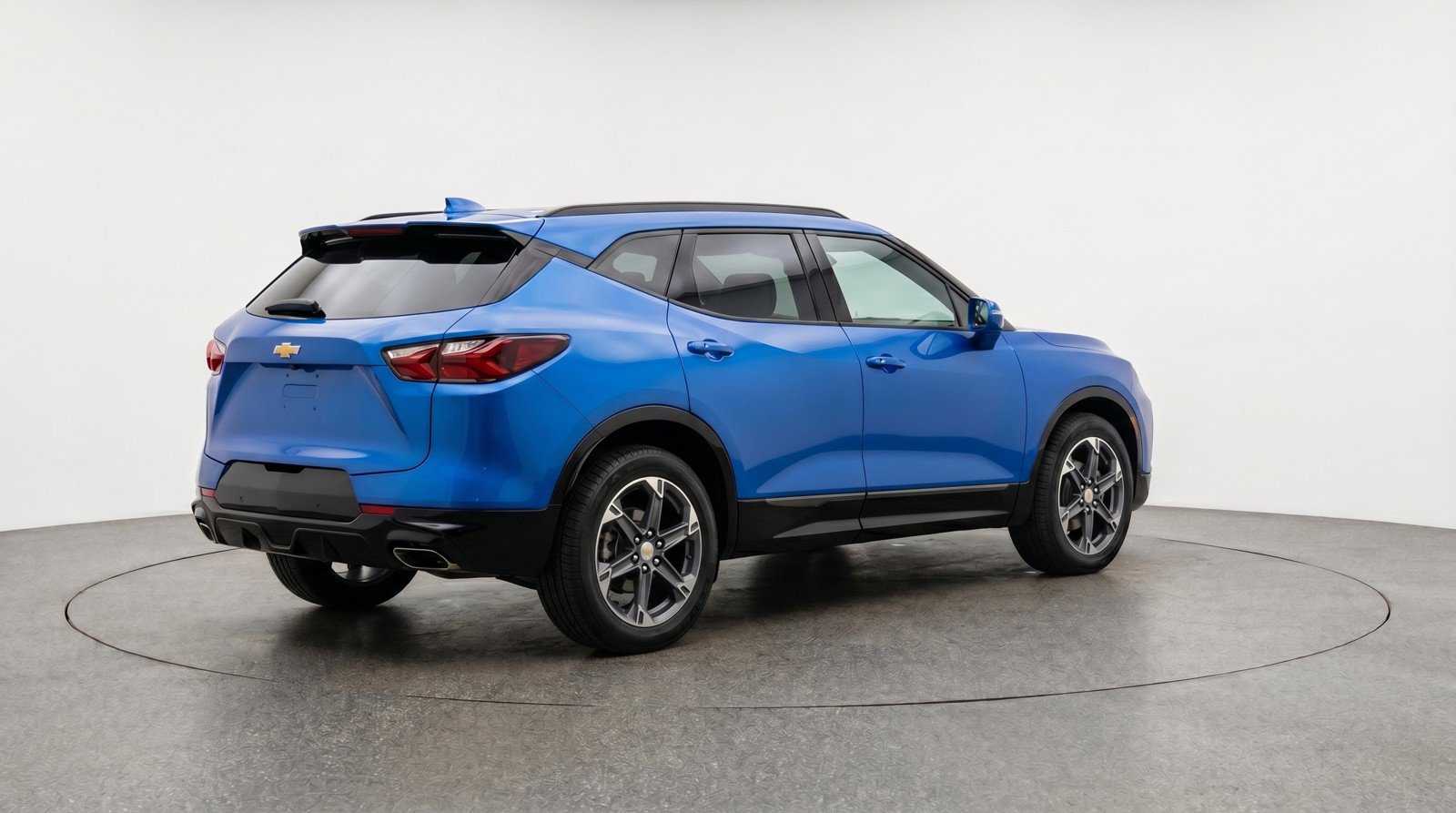 Used 2025 Chevrolet Blazer LT FWD image 9
